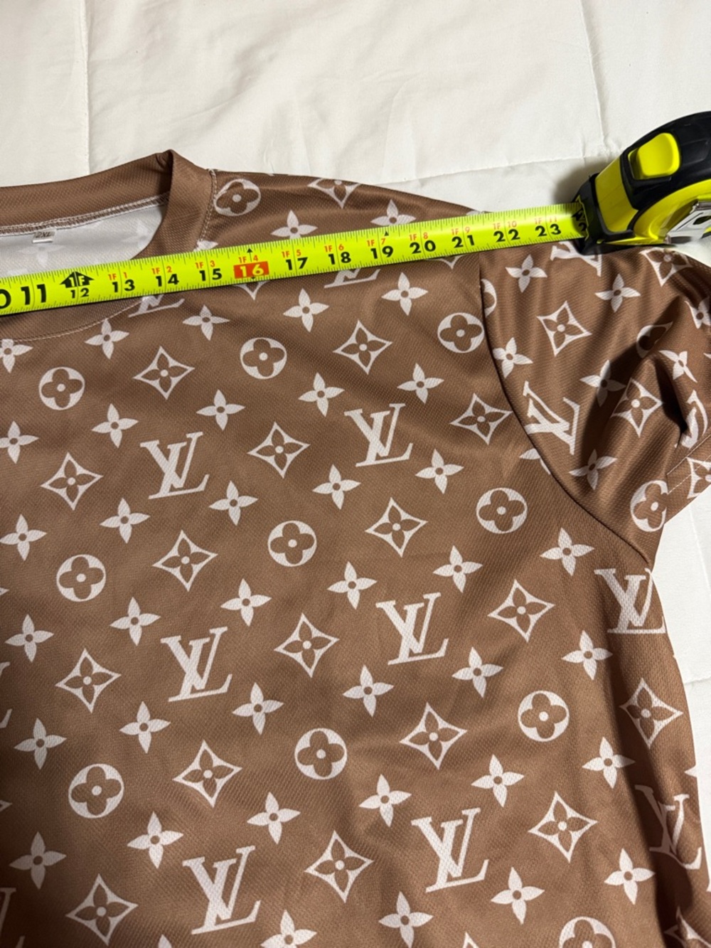 Luxury-Inspired Brown Monogram Short Sleeve Shirt - Picture 3 of 4
